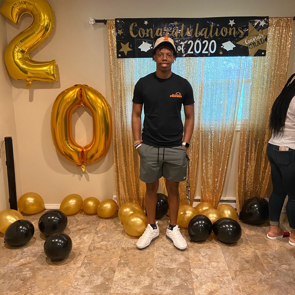 Meet your Posher, Dylan